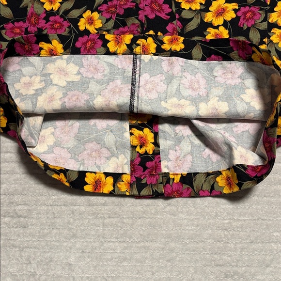 Gianni Bini Black Floral Mini Skirt with Yellow & Pink Flowers - Picture 5 of 7